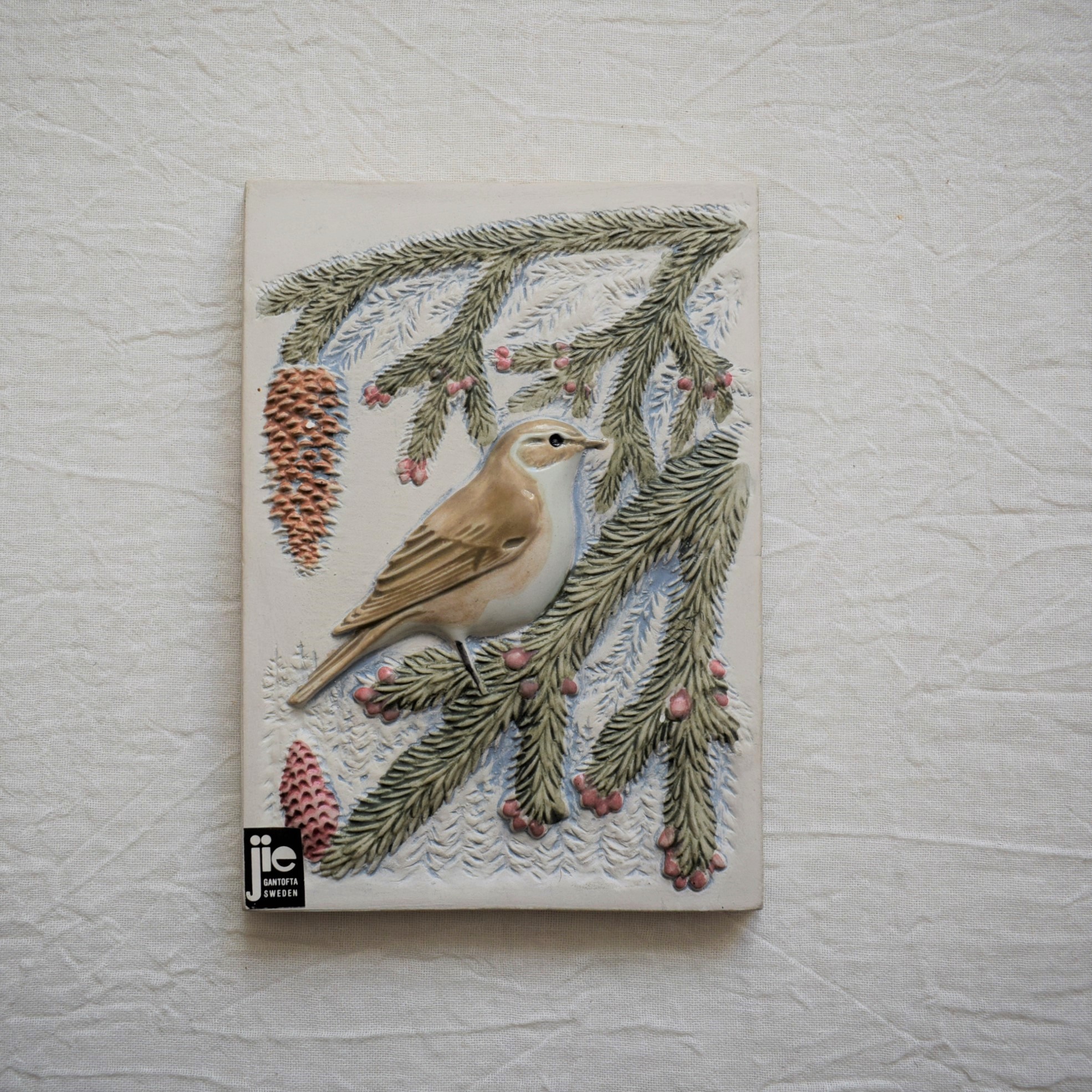 モミの木と鳥の陶板・チフチャフ / Jie Gantofta ・ジィガントフタ ...