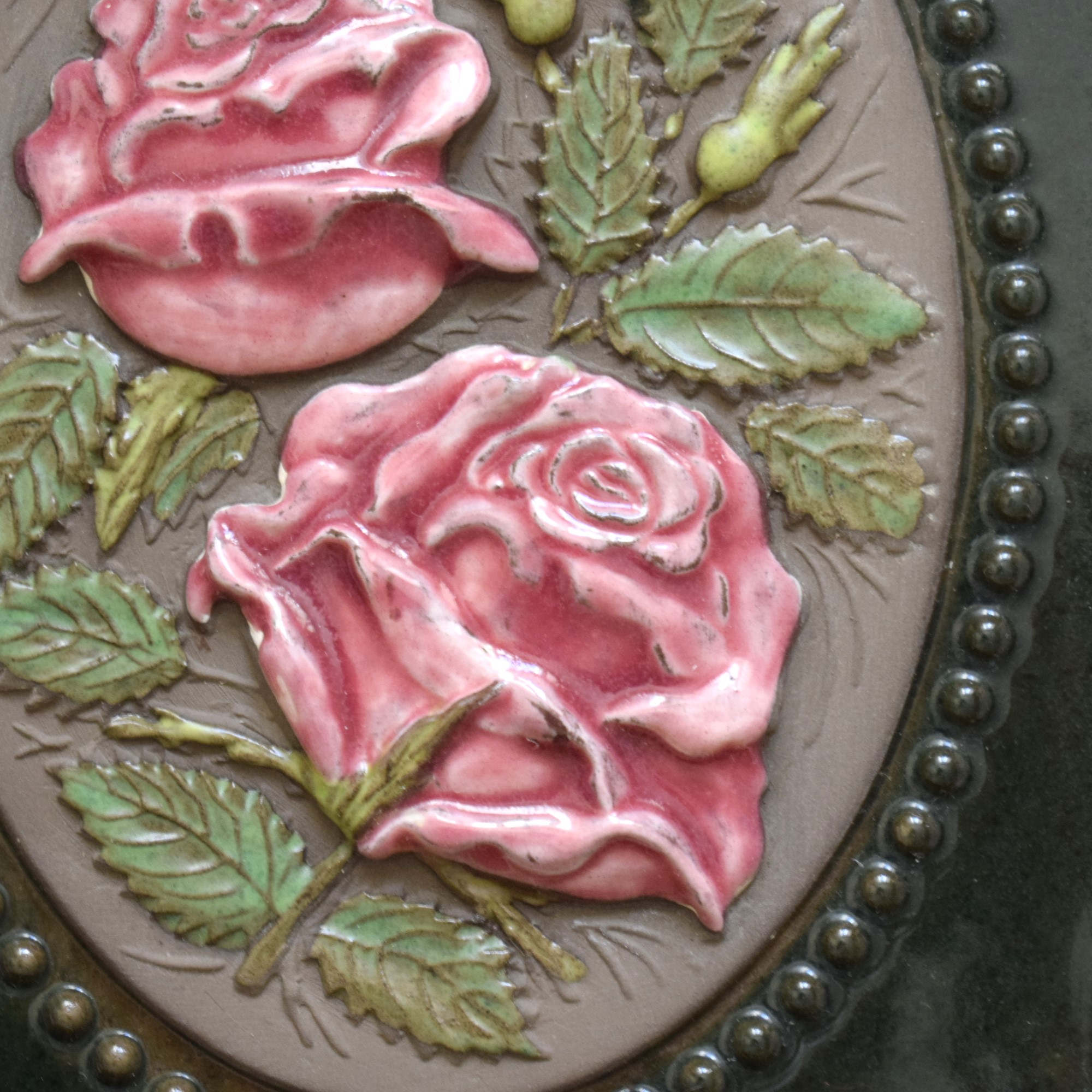 薔薇の陶板 / Jie Gantofta ・ジィガントフタ | florantik