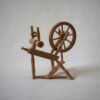 糸車・スピニングホイール② /  伝統工芸品・スウェーデン - 画像 (2)