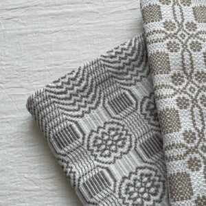 テーブルクロス・グレー / 北欧の織物・Made in Sweden
