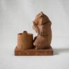 木彫りのくま・桶を見つめる熊 / バガロツカエ・民芸品 - 画像 (4)