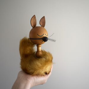きつね・木製の動物 / スウェーデンのモフモフ