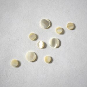 Mother of pearl shell buttons・9点セット / 貝ボタン・手芸用品