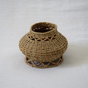 壺型の籠 / ロットスロイド・Rotslöjd / サーミ族の伝統工芸品