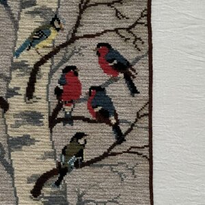 五羽のウソ(鷽)・Domherre / Tvistsöm・ツヴィスト刺繍 / スウェーデン