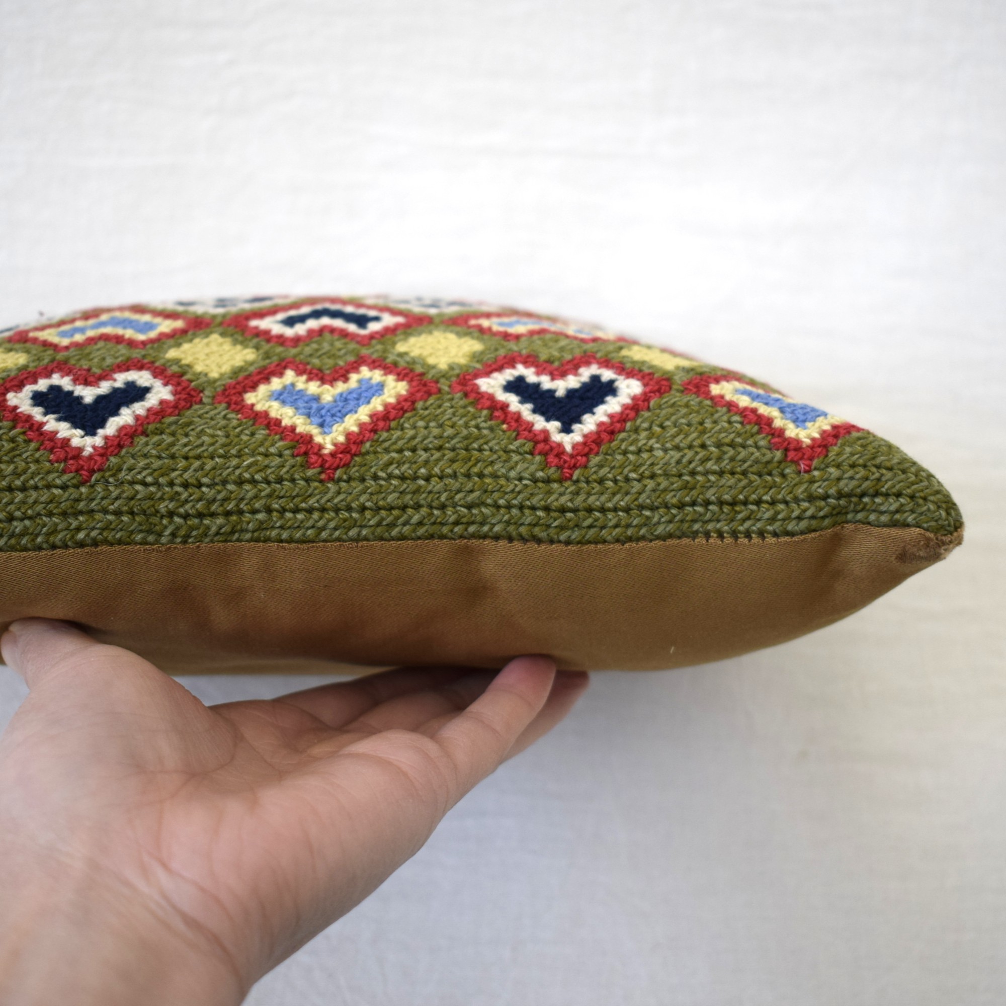 ♡のTVISTクッション / スウェーデン手刺繍・北欧 - 画像 (6)