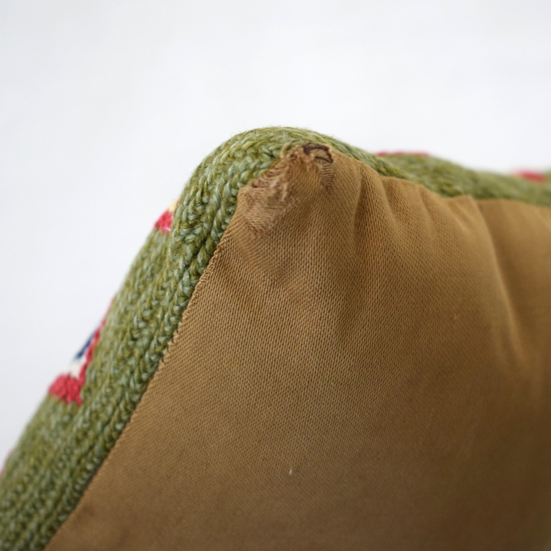 ♡のTVISTクッション / スウェーデン手刺繍・北欧 - 画像 (11)