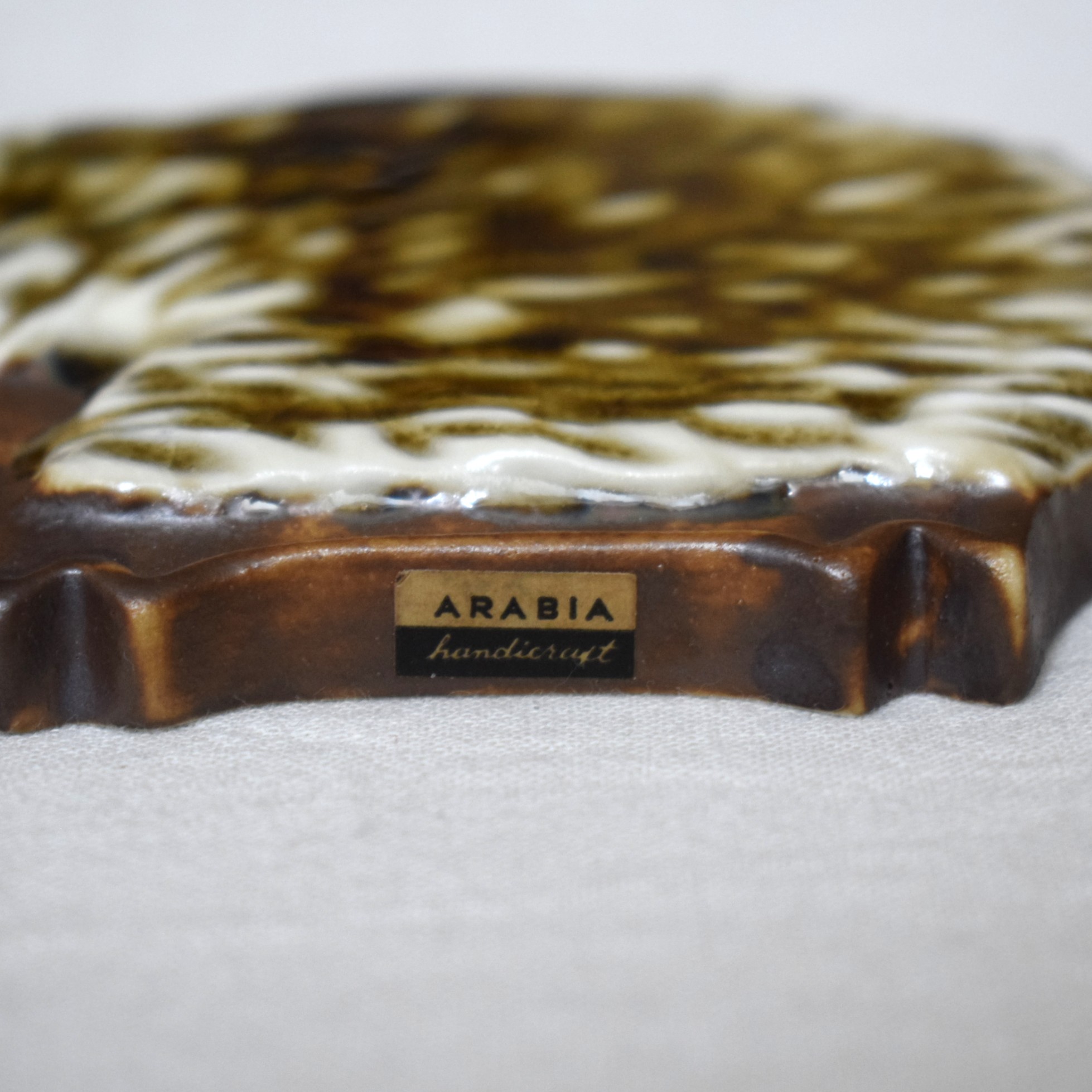 ハリネズミの陶板・ブラウン / Gunvor Olin Grönqvist / ARABIA・アラビア - 画像 (7)