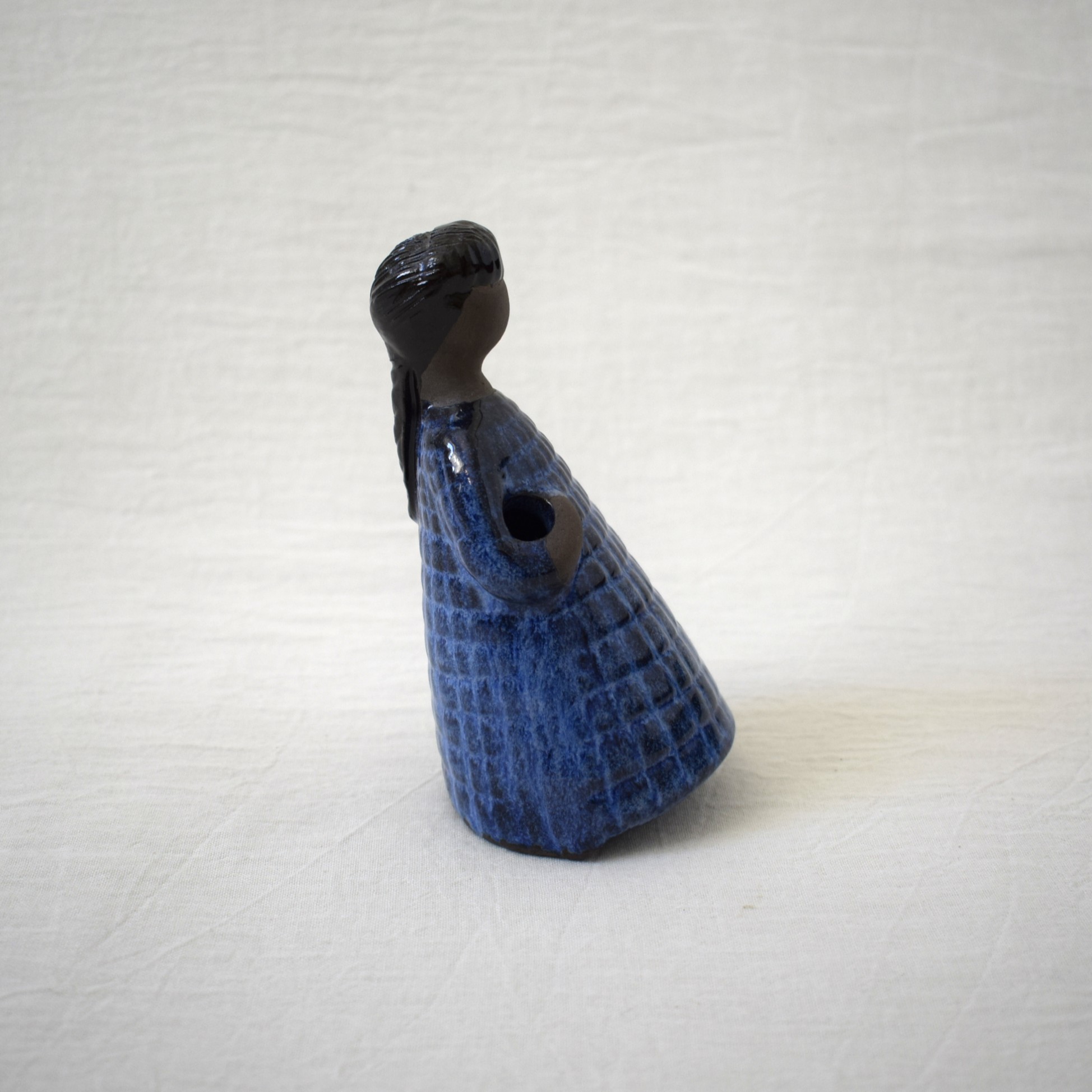 青いドレスの女性・フラワーガール / Jie Gantofta・ジィガントフタ - 画像 (5)