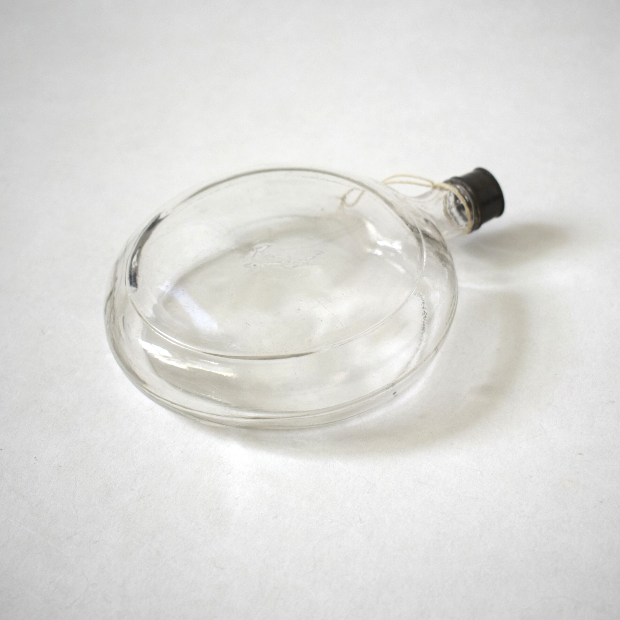 丸くて平たいガラスボトル / アンティークガラス・Unknown - 画像 (4)