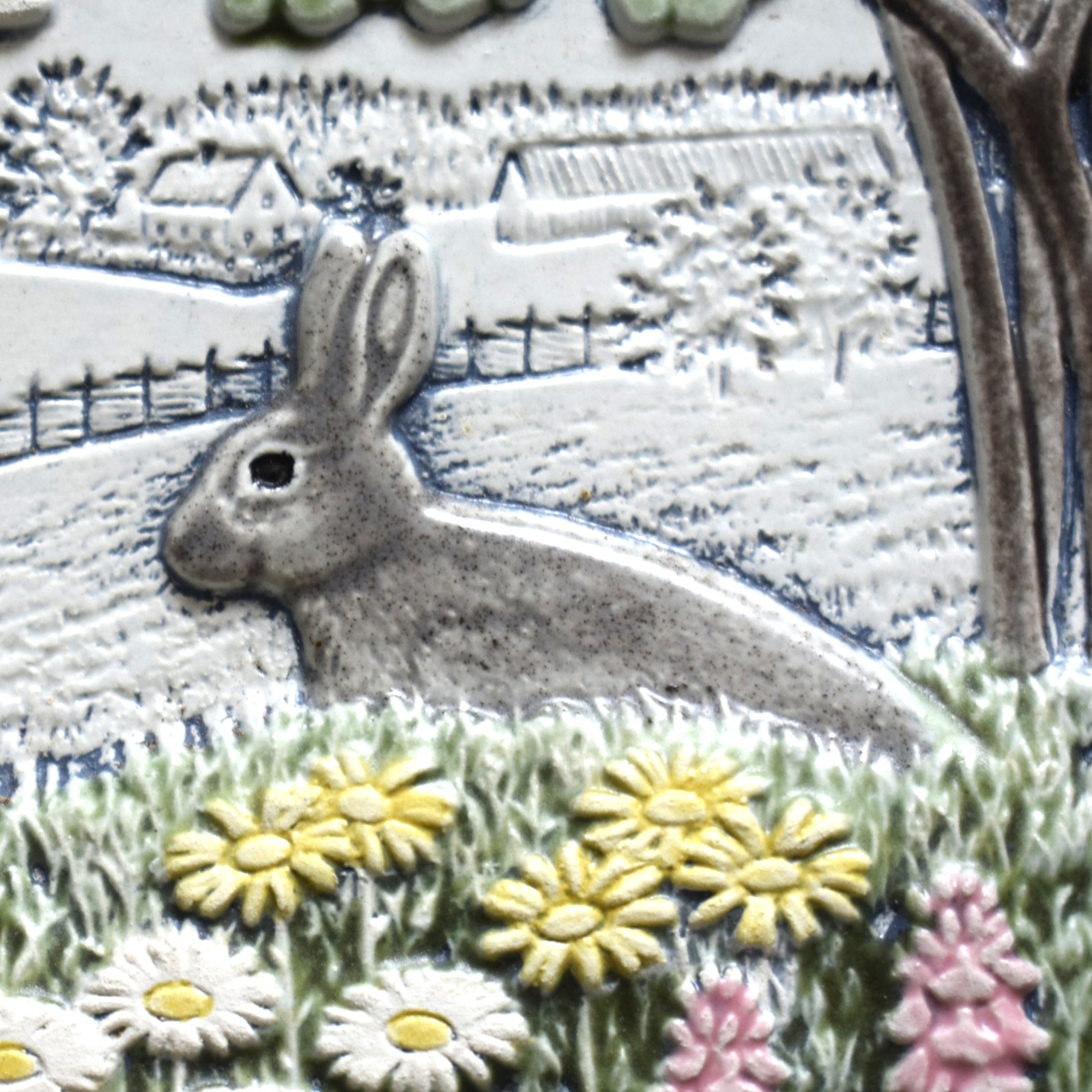 野うさぎのいる風景・陶板 / Jie Gantofta ・ジィガントフタ - 画像 (2)