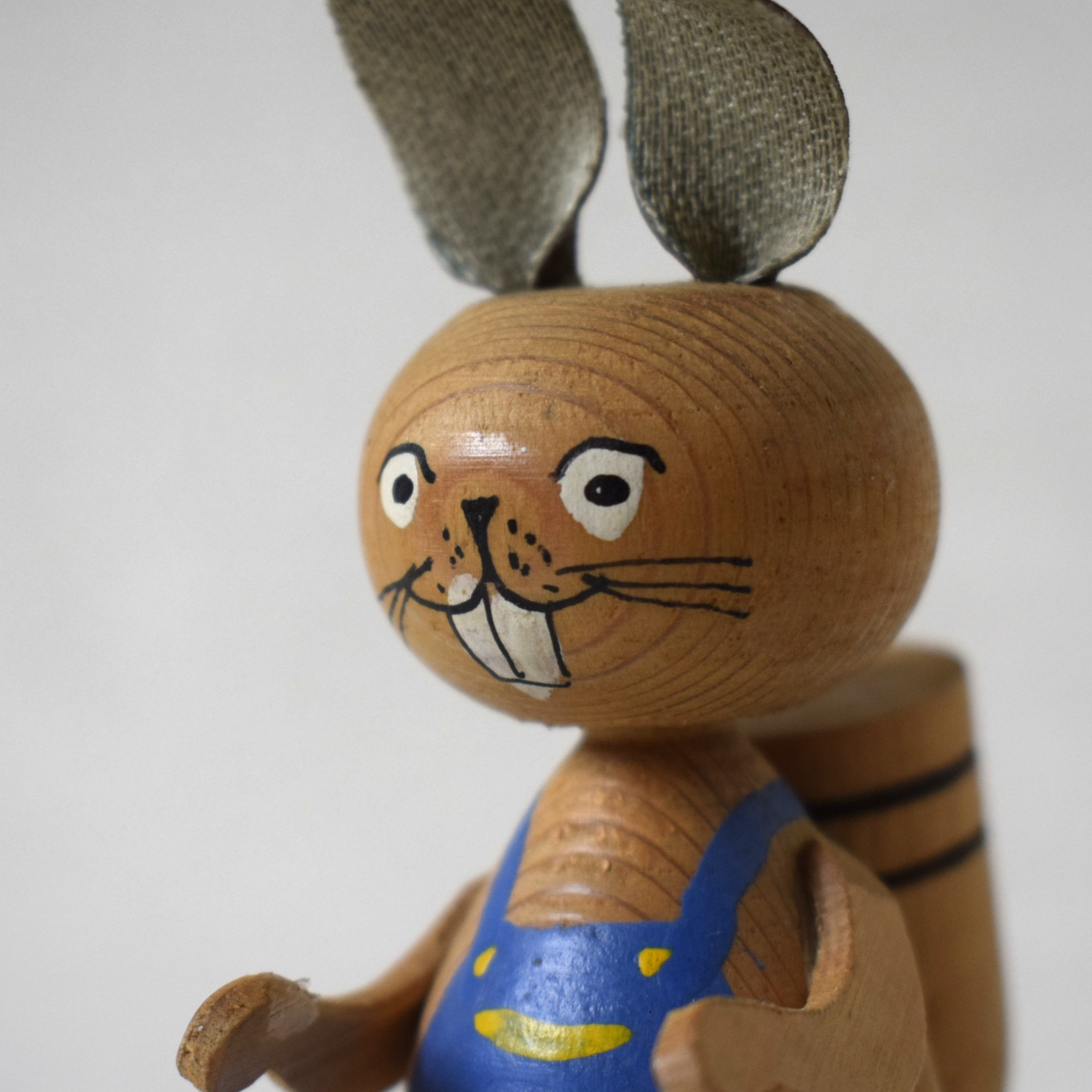 イースターバニー・笑い担当 / Made in Sweden - 画像 (4)