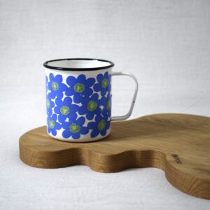 ホーロー製マグカップ / Sinivuokko・Esteri Tomula / FINEL・ARABIA