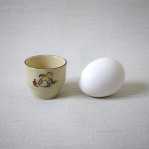 古いエッグカップ /  No title