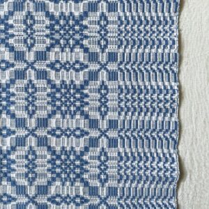 テーブルクロス・ブルー / 北欧の織物・Made in Sweden