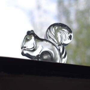 小さく光るリス・Glass squirrel / スウェーデン