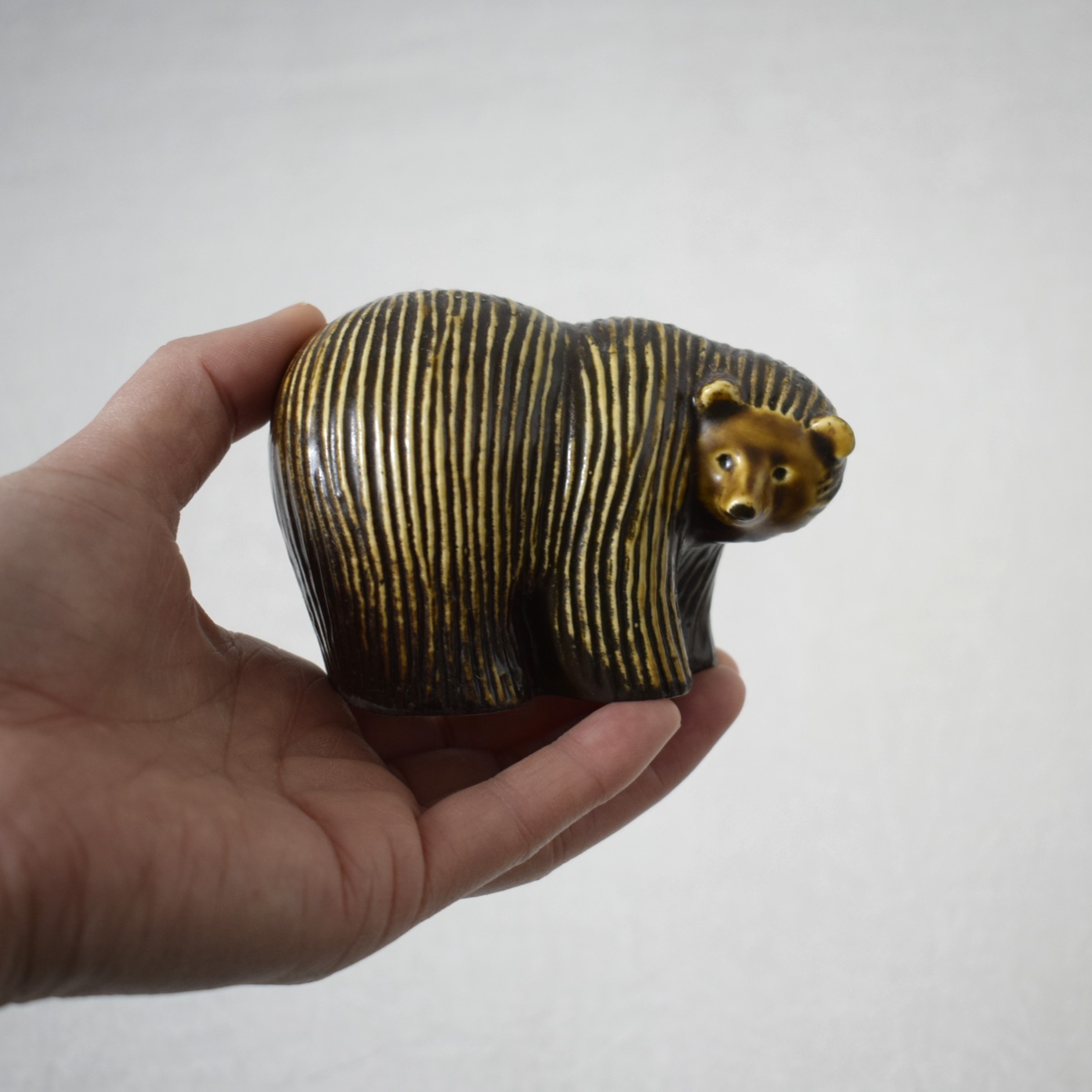 熊の置き物・小さいサイズ / Lisa Larson・Gustavsberg - 画像 (7)