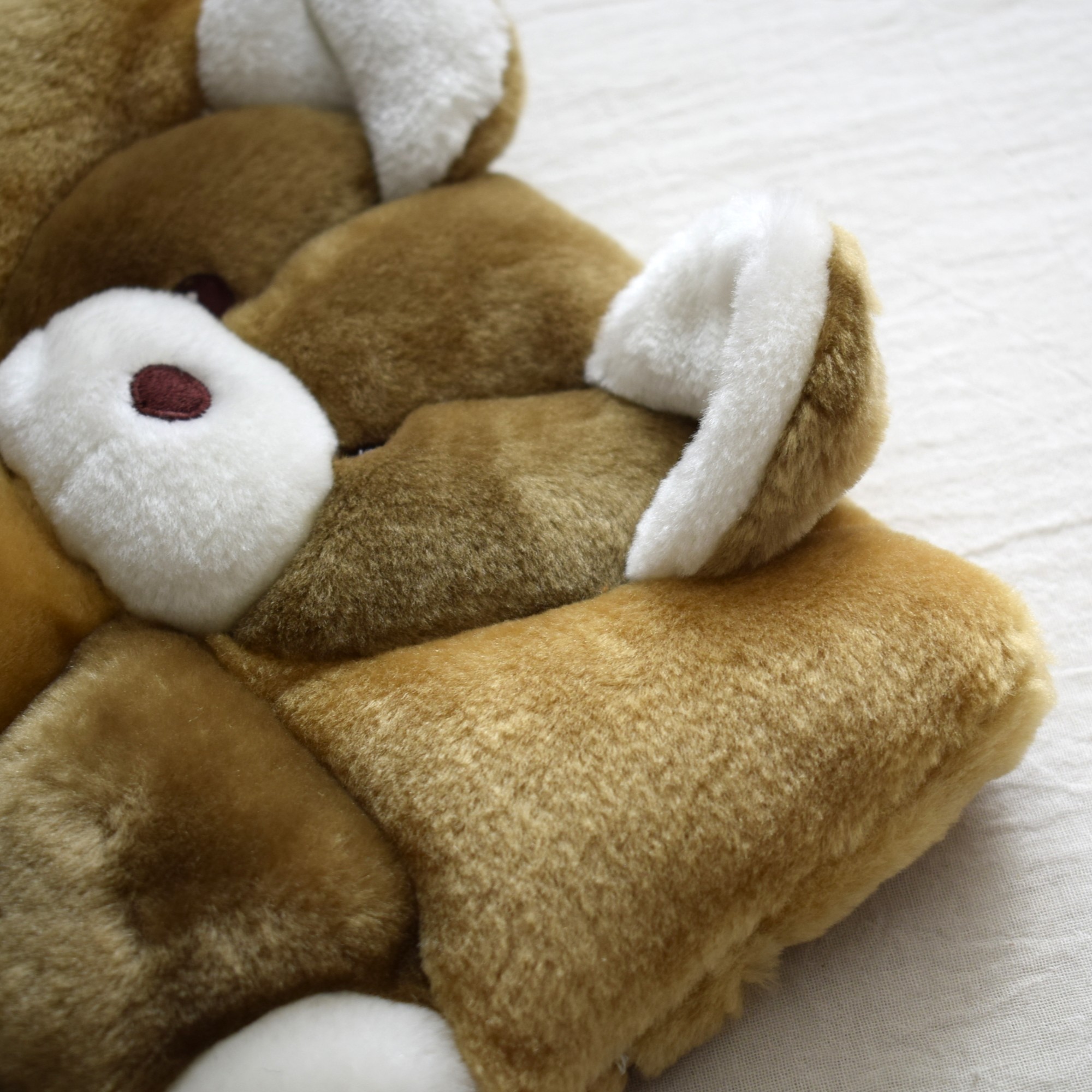 熊のぬいぐるみクッション / Vintage Teddy bear pillow - 画像 (2)