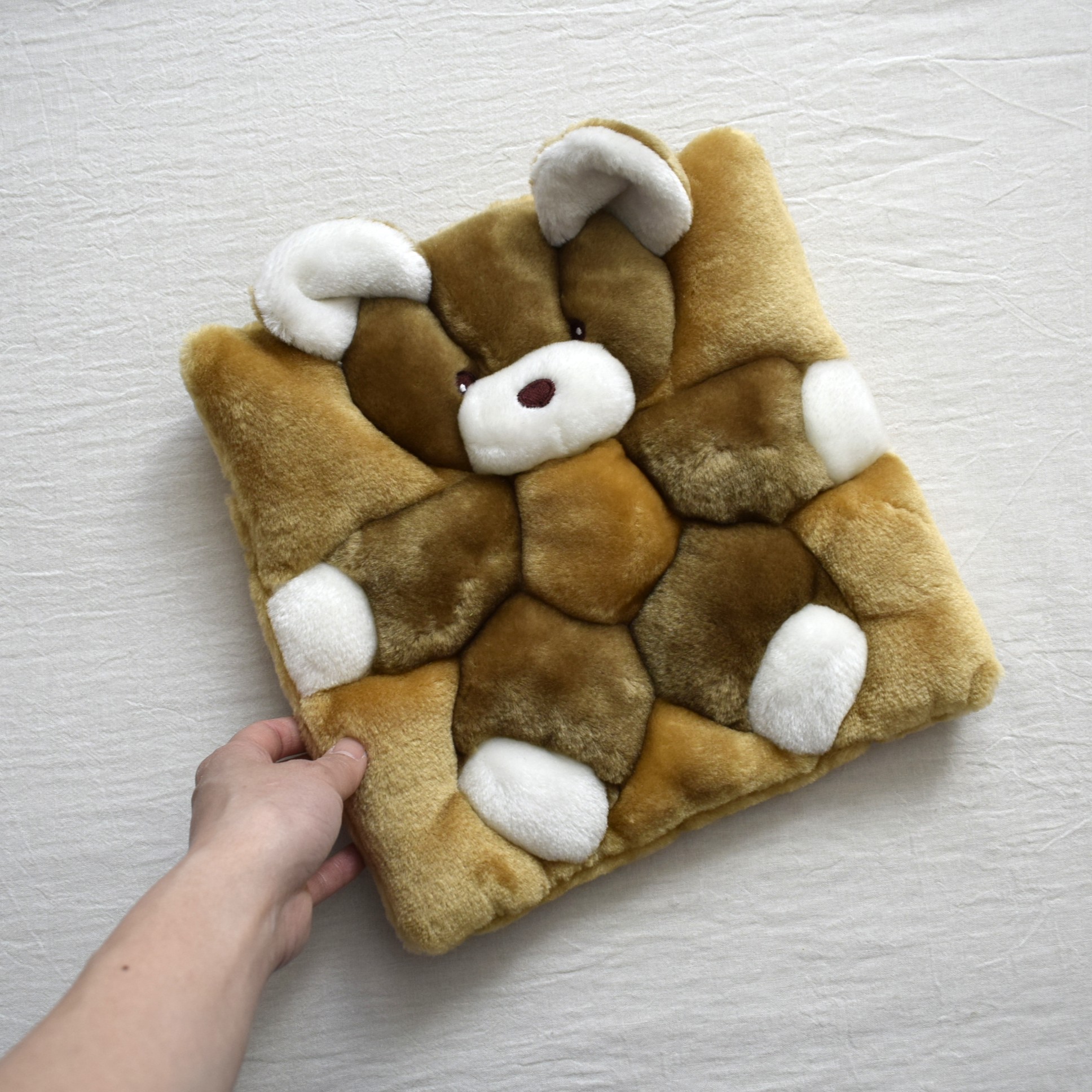 熊のぬいぐるみクッション / Vintage Teddy bear pillow - 画像 (6)
