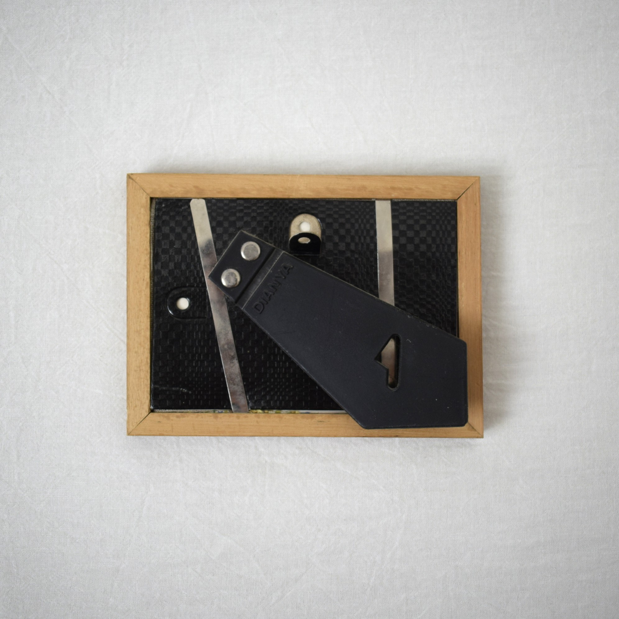 鹿の刺繍絵・クロスステッチ / Made in Sweden - 画像 (4)