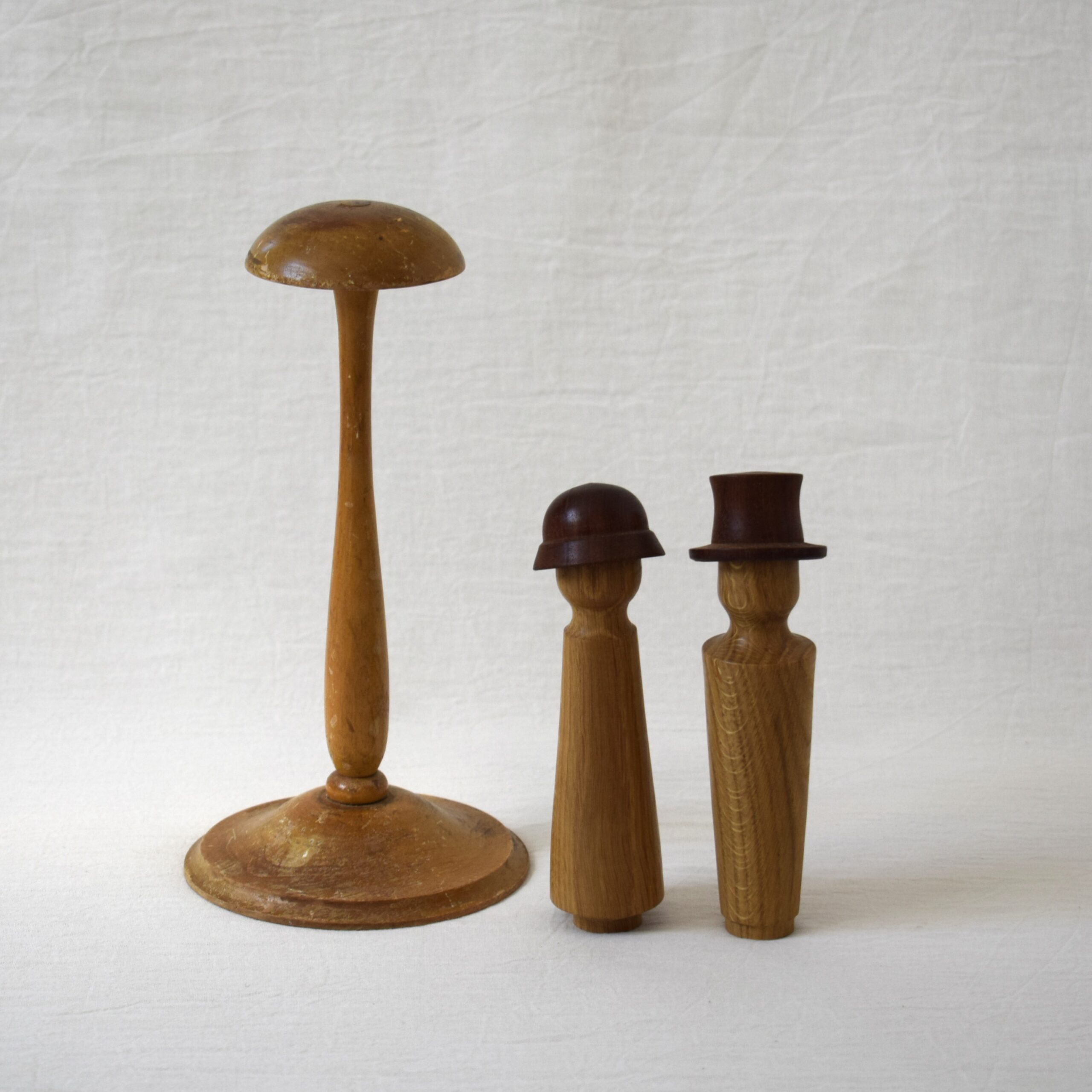 帽子を被った木製人形ペア / Made in Denmark - 画像 (9)