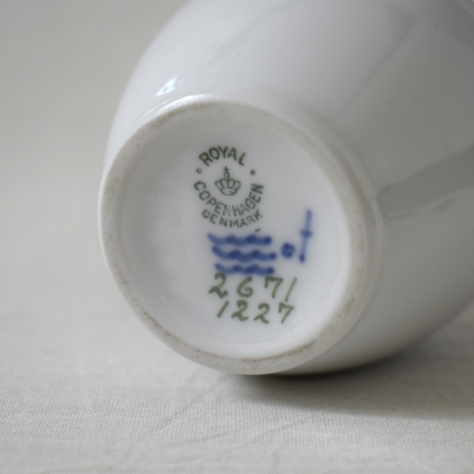 燕の一輪挿し / Royal Copenhagen・デンマーク - 画像 (9)