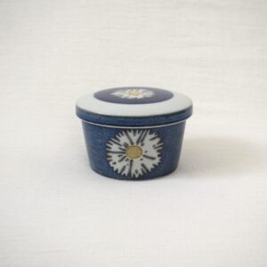 マーガレットの器・蓋付き / Johanne Gerber / Royal Copenhagen・Aluminia Danmark